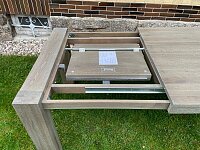 Jednoduchý rozkládací systém - Butterfly u masivního duvého stolu