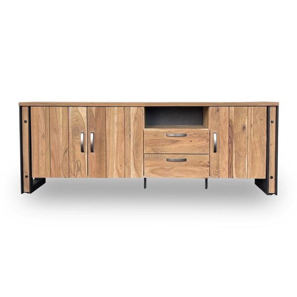 Masivní komoda v moderním designu