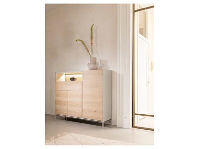 Moderní vitrína - Niora