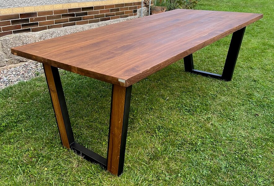 Masivní dubový jídelní stůl 220x100 cm