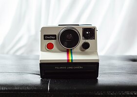 Polaroid